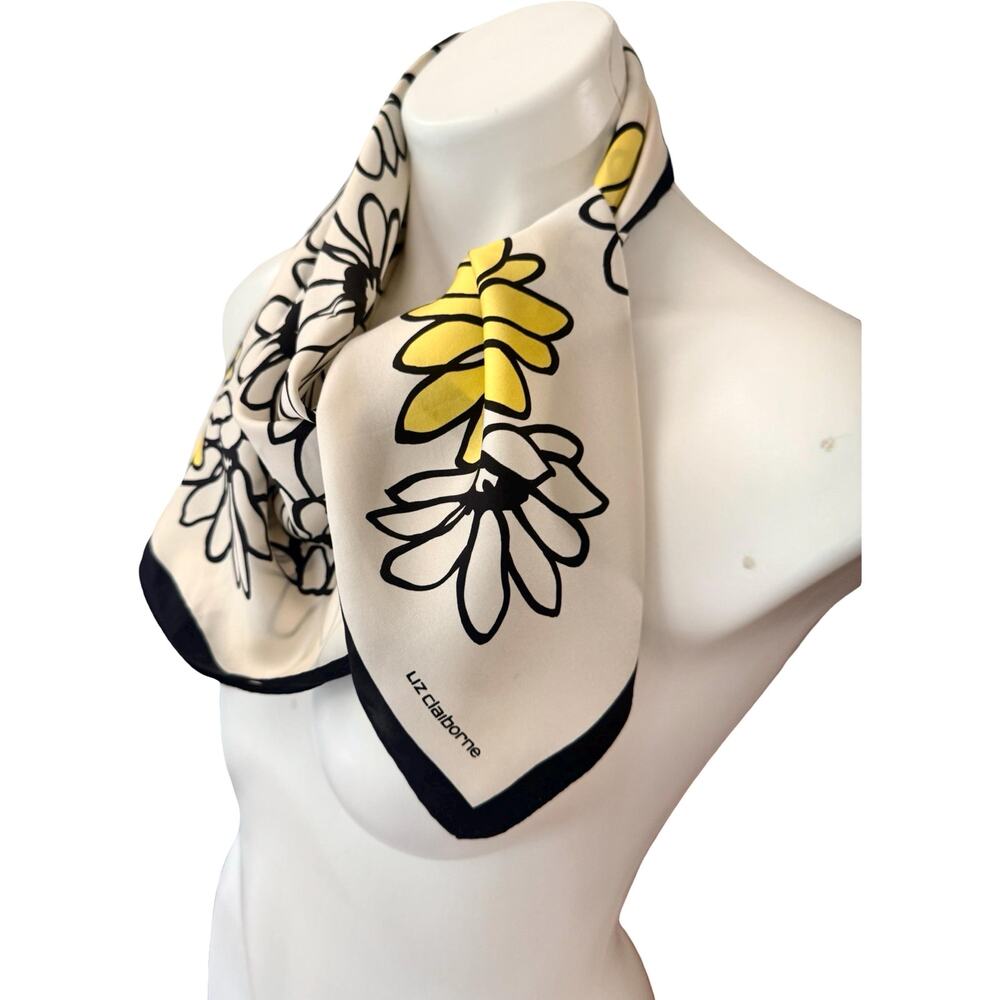 Vintage Liz Claiborne 90s Silk Daisy Print Scarf Black White Yellow 26 Inch - Picture 4 of 14
